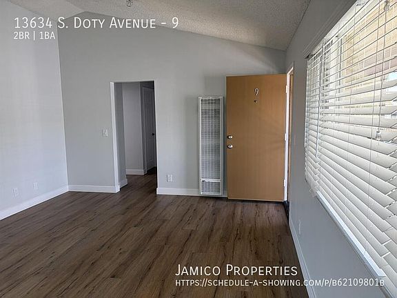 3rd image of 13634 S Doty Ave #9