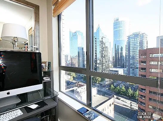 1189 Howe St #2102 — Photo 2