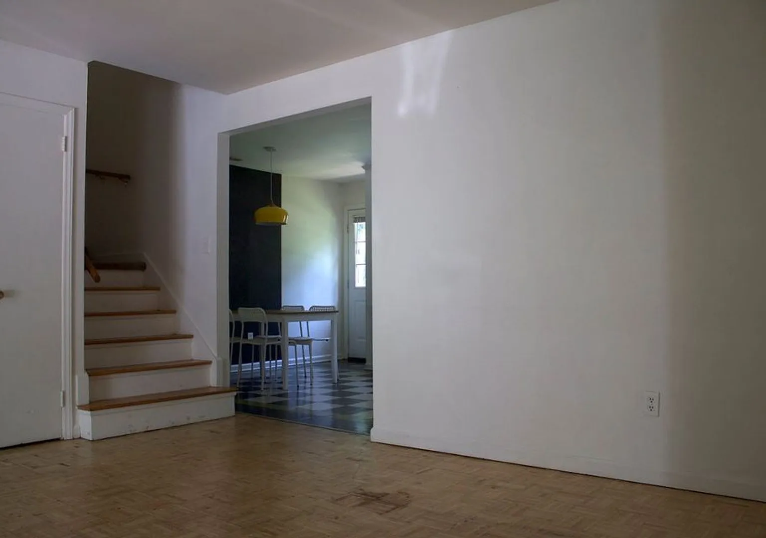 503 N. Greensboro — Photo 3