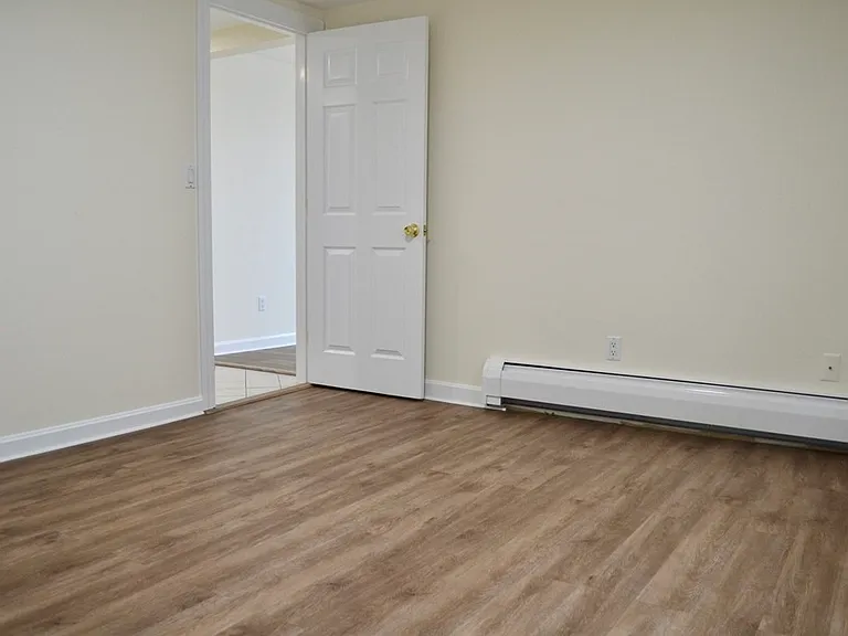 93 Sherman Ave #9 — Photo 8