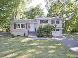 388 Cedar Ave, Ridgewood, NJ 07450