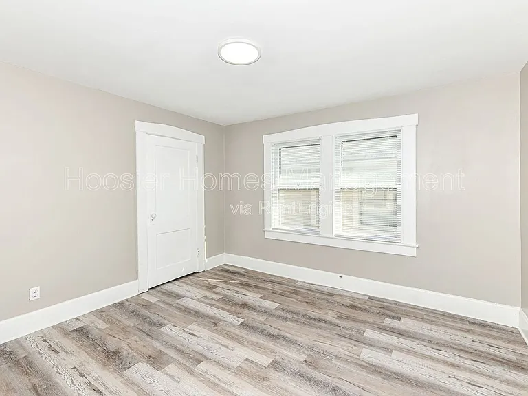 3848 N Capitol Ave — Photo 25