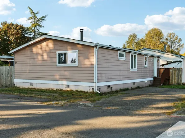 15232 SE 272nd Street #79, Kent, WA 98042