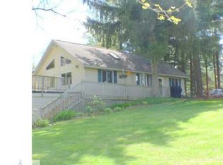 10595 Stoll Rd, Haslett, MI 48840