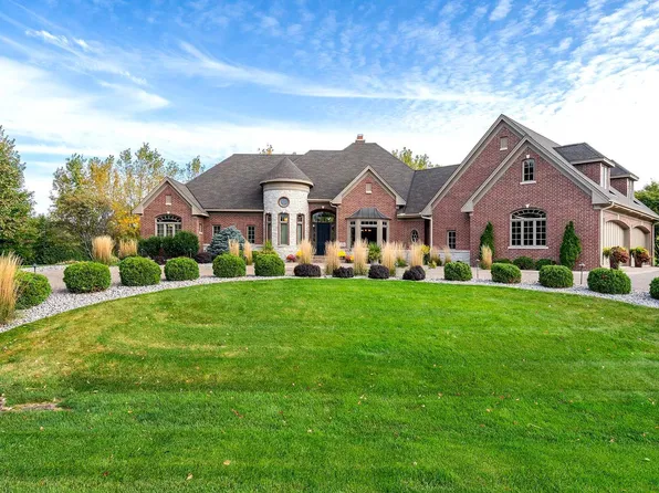 130 Bergamot Dr, Hamel, MN 55340