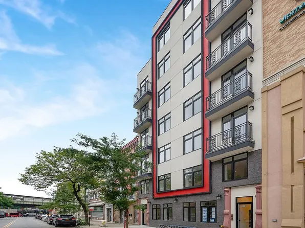 1004 Gates Avenue image 6 of 6