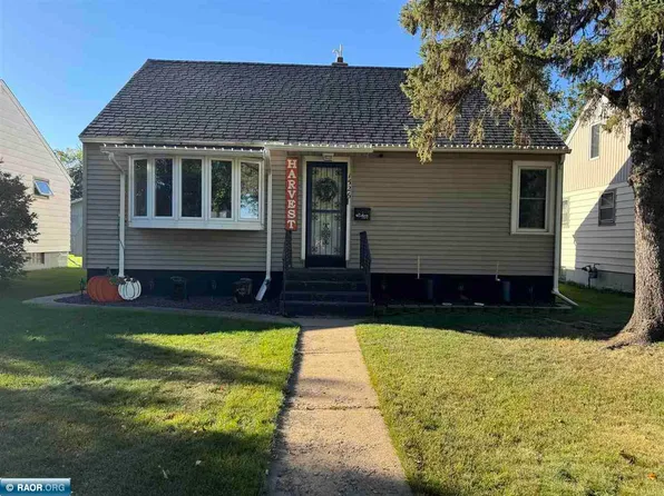 1526 12th St S, Virginia, MN 55792