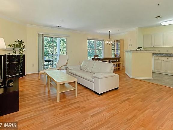 5th image of 4520 Superior Sq #4520