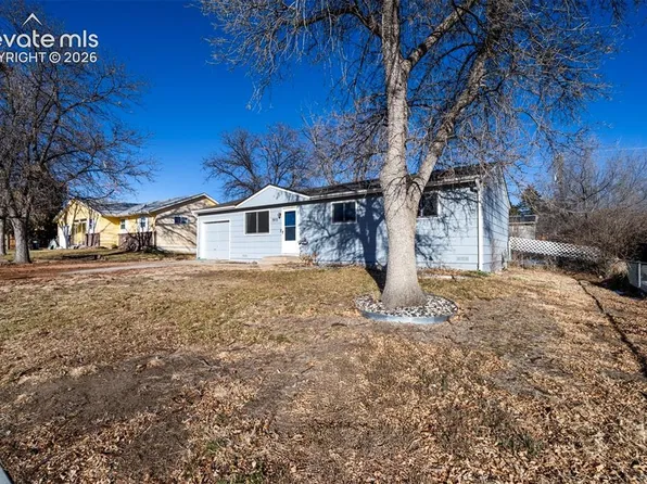 1911 Del Mar Dr, Colorado Springs, CO 80910