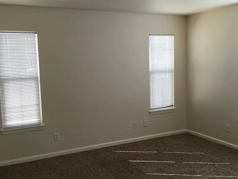 2151 Vienna Way — Photo 17