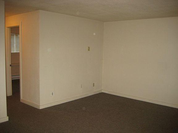 3rd image of 15926 1st Ave NE