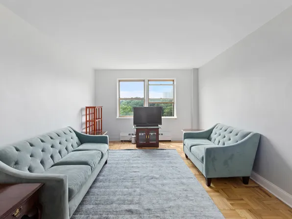 5500 Fieldston Road image 4 of 18