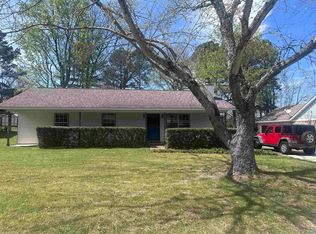 504 Green Oak Ln, White Hall, AR 71602