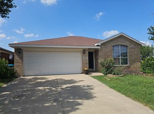 9900 Long Rifle Dr, Fort Worth, TX 76108