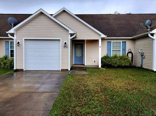 200 Pine Hollow Rd, Holly Ridge, NC 28445