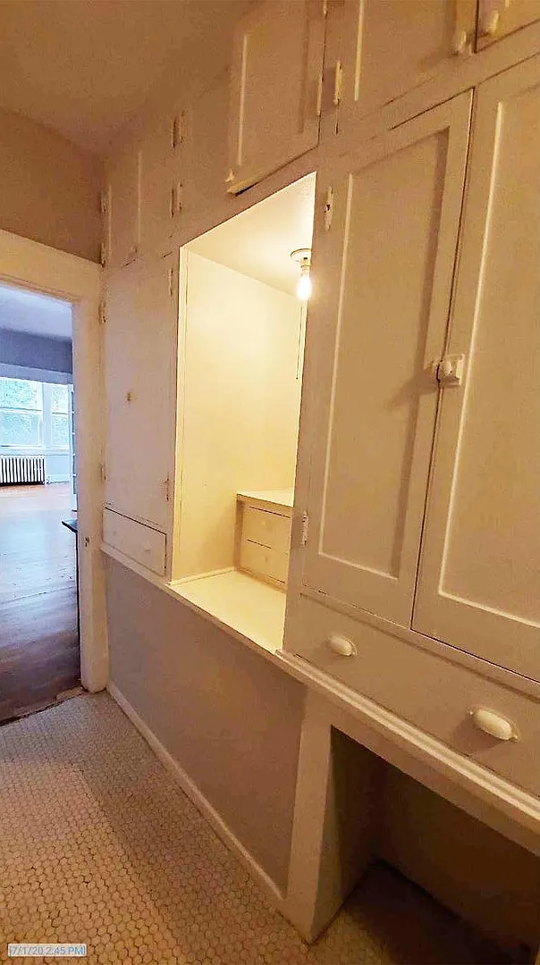 Clifton 3027 — Photo 3