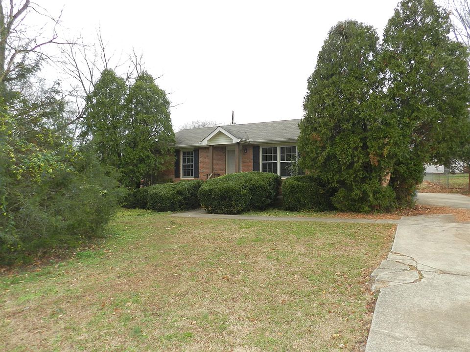 1st image of 223 Ambrose Dr