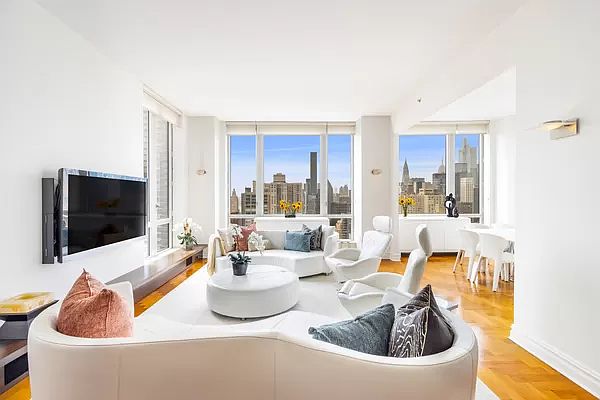 1st image of 401 E 60th St APT 30A