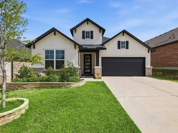 1517 Larson Ln, Denton, TX 76210