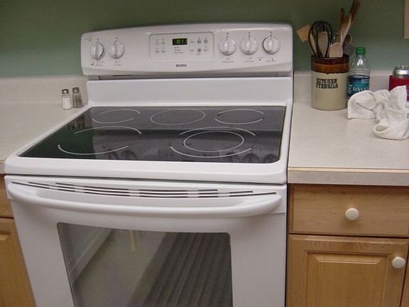 3rd image of 9350 W Glen Oaks Cir N