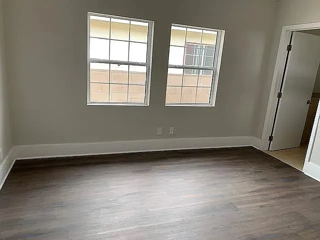 9122 Ralph St — Photo 12