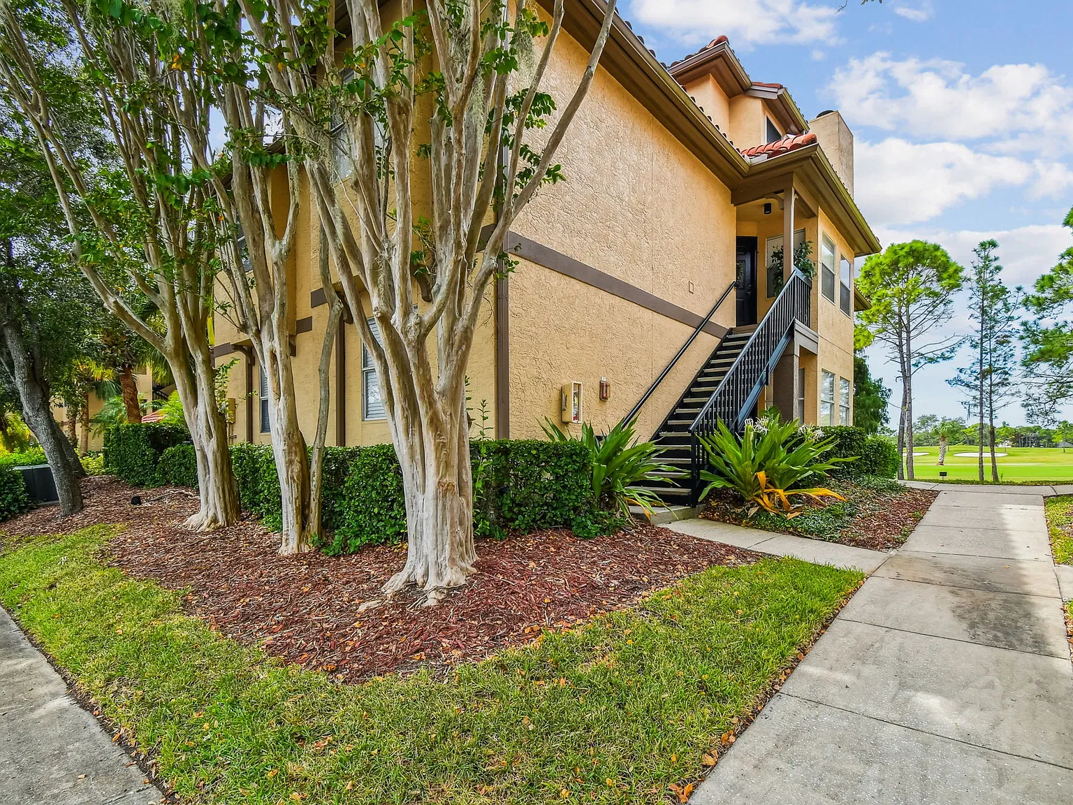 2400 Feather Sound Dr — Photo 3