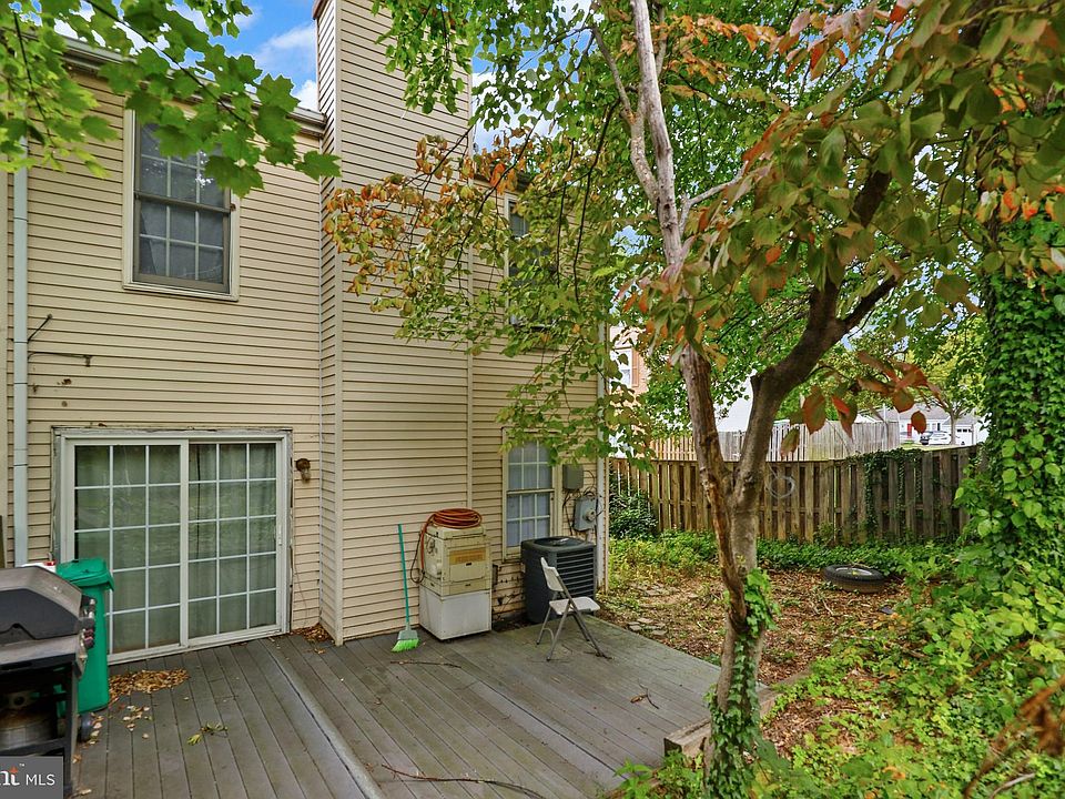 116 Middle Point Ct Gaithersburg Md 20877 Zillow 9564