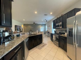 2898 Torano Cir, League City, TX 77573