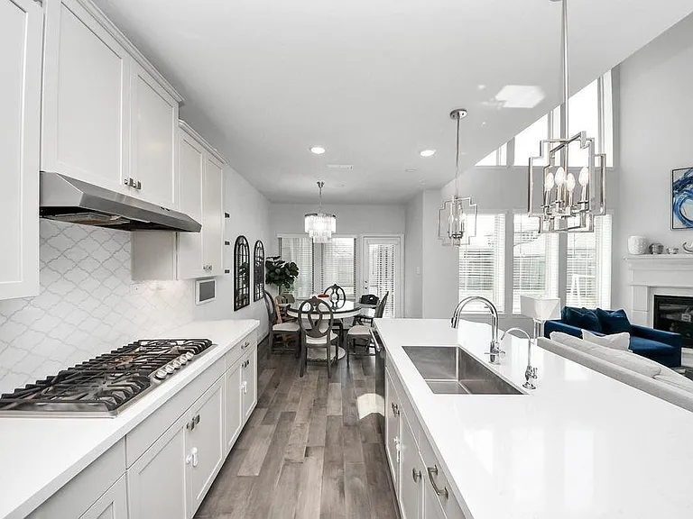 8922 Golden Mist Dr — Photo 10