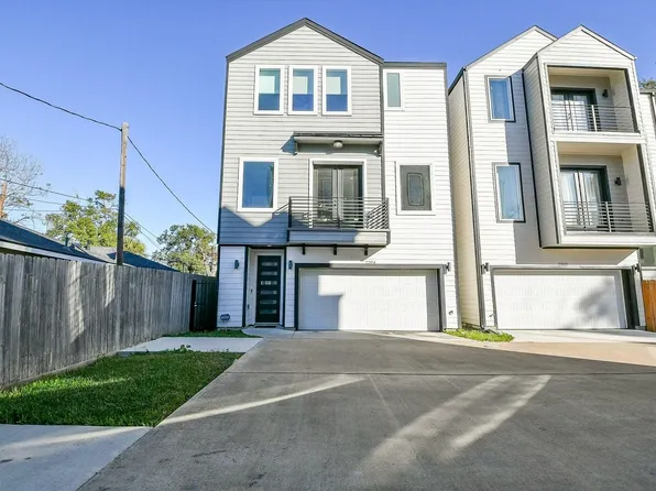 2204 Rain Melody Ln, Houston, TX 77080