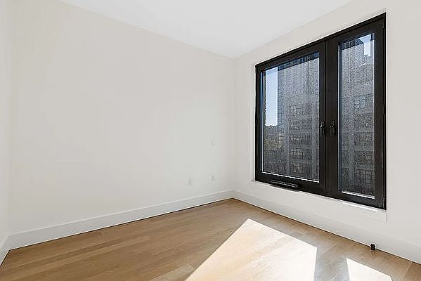 1st image of 260 Gold St APT 1207