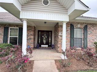 405 Versailles Blvd, Alexandria, LA 71303