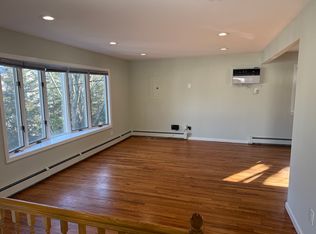 2198 Willoughby Ave FLOOR 2, Wantagh, NY 11793