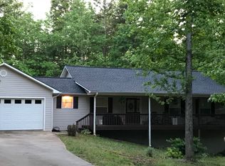 204 Eastwinds Dr, Cornelia, GA 30531