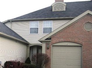 3167 Village Green Dr, Westlake, OH 44145
