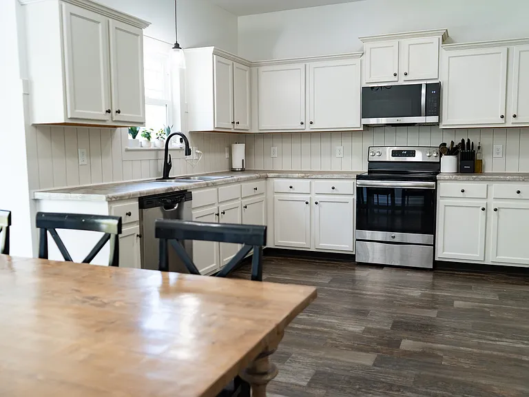 149 Bridgeport Dr — Photo 18