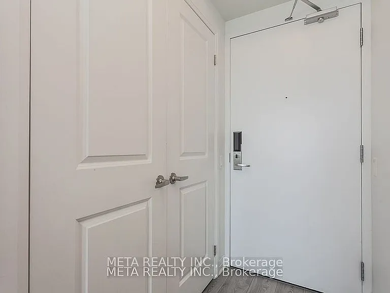 1900 Simcoe St N #530 — Photo 4