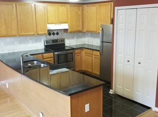 42963 Richmond Dr, Sterling Heights, MI 48313