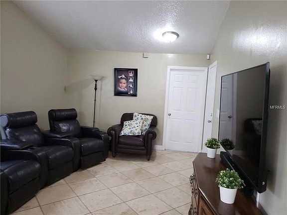 4th image of 11873 Hullbridge Ct