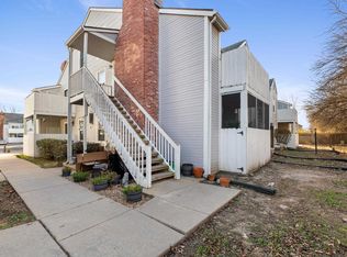 1717 S Cypress St APT 1424, Wichita, KS 67207
