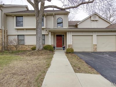 711 Lofty Point Dr APT C, Ballwin, MO, 63021