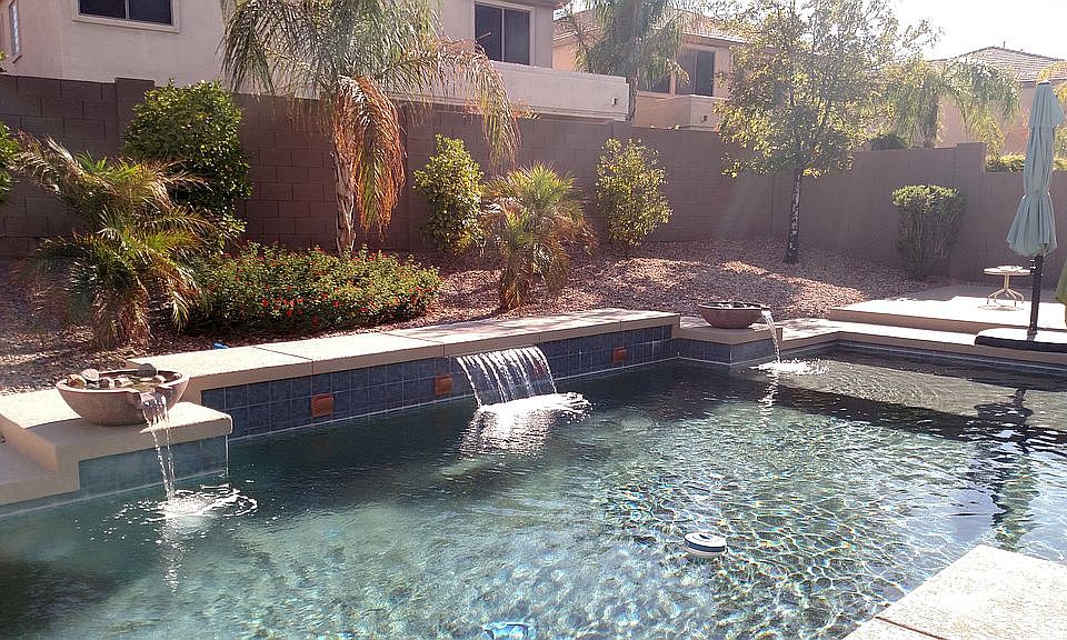 2nd image of 2808 W Cottonwood Ln