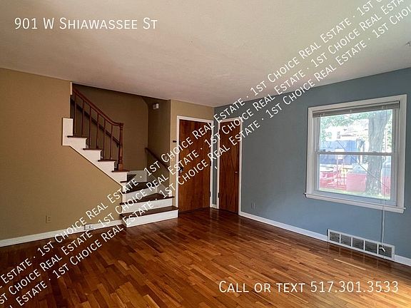 2nd image of 901 W Shiawassee St