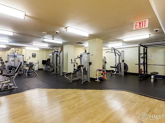 5th image of 405 W 23rd St APT 3K