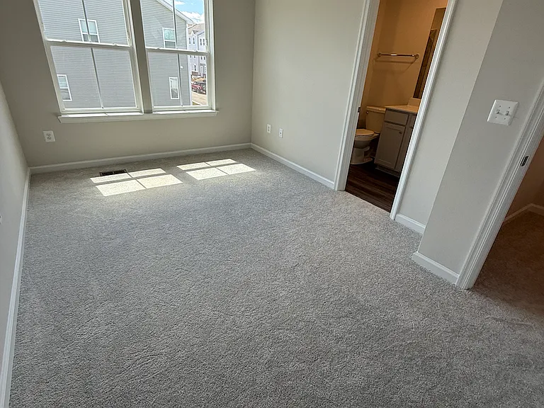 primary bed room