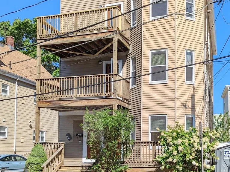 71-73 Merriam St #1 — Photo 17