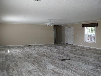 2nd image of 1726 Estancia Ave