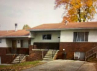 921 Hickory St, Morgantown, WV 26505