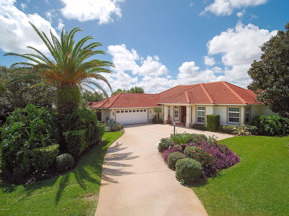 1st image of 30 Spanish Waters Dr