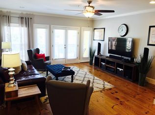 1330 S 2nd St #D, Jacksonville Beach, FL 32250